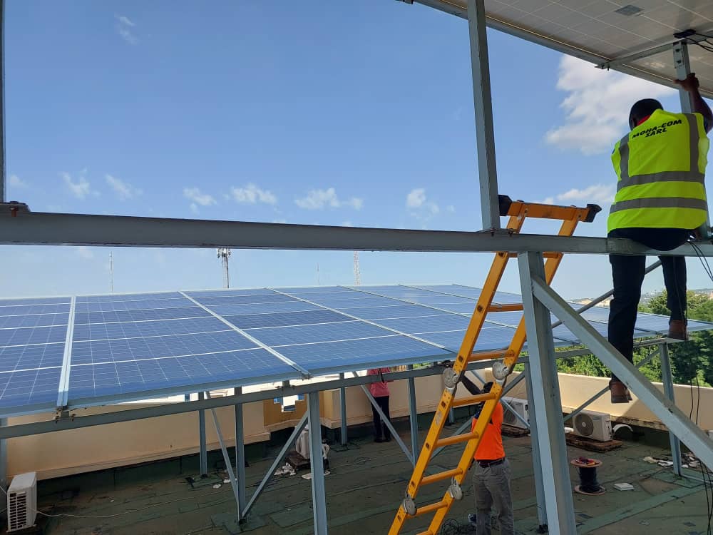 Projet MOHA COM - Centrale hybride solaire Mali